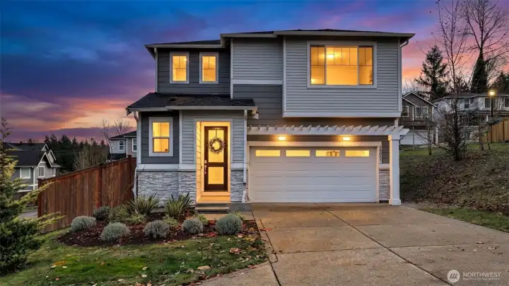 Welcome to this stunning Richmond American build, perfectly positioned on a corner lot w/no adjoining neighbors in a quiet Renton community. Thoughtfully designed w/an open-concept layout. The chef’s kitchen impresses w/Silestone quartz countertops, GE Profile appliances, double oven, custom cabinetry, floor-to-ceiling pantry & open views to the living rm. Luxurious details continue upstairs w/a spa-like primary featuring a large soaker tub, custom tile shower & huge W/I closet. Enjoy year-round comfort w/the 15 SEER AC system w/integrated UV filtration, the only one of its kind in the neighborhood. Outdoor living shines w/a covered patio w/pine bead-board ceilings, stone-faced gas fireplace & an addt'l private paver patio.