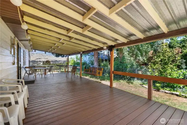 brand new Trex Deck with porch swing