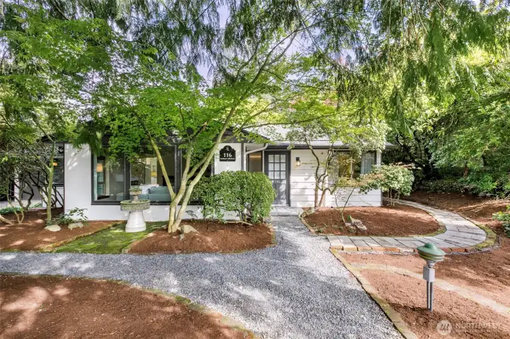 Welcome to Broadview