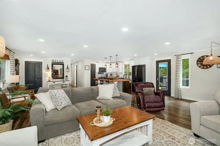 Great Room to Kitchen
