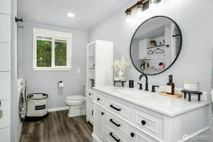 Main Bath.