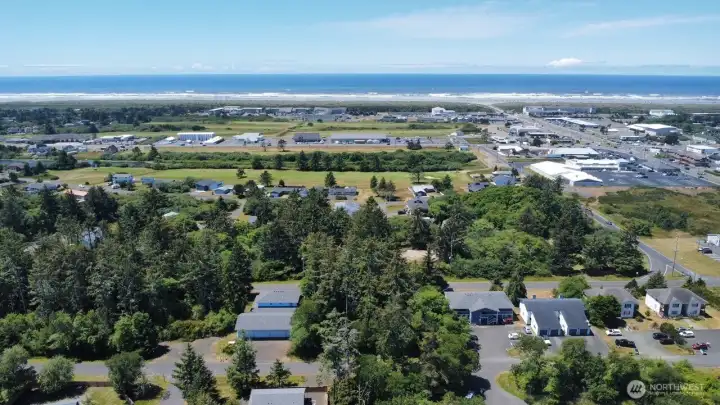 Close to the beach and other amenities of Ocean Shores