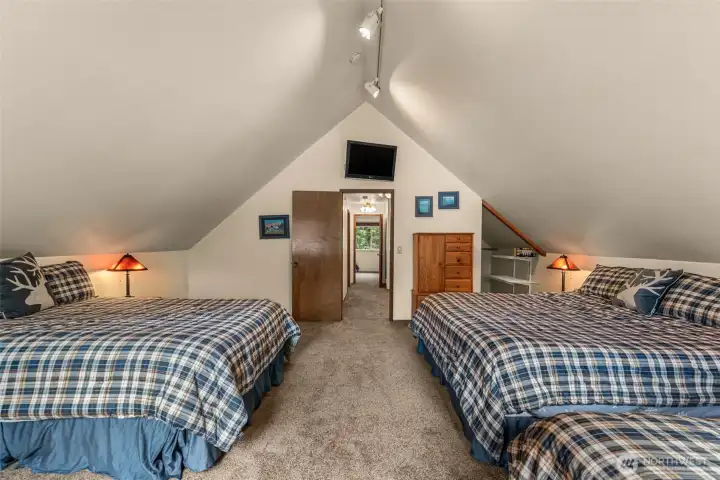 Upper Guest Bedroom