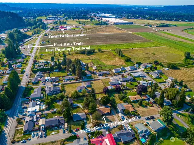 Walking distance to Farm 12, E Puyallup Trailhead and Van Lierop Park