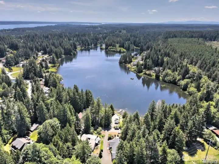 50-Acre Trout Stocked Lake for the Lakeland community to enjoy. 50-Acre Trout Stocked Lake for the Lakeland community to enjoy.