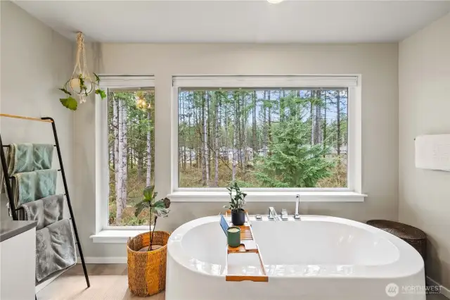 Soaking Tub with Greenbelt Views