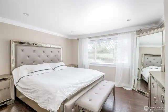 Primary suite