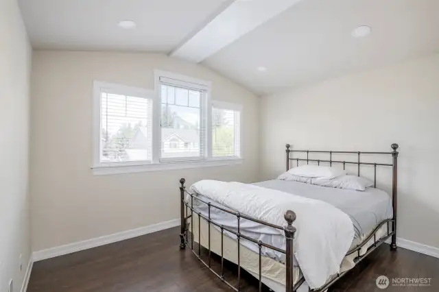 3rd bedroom upstairs