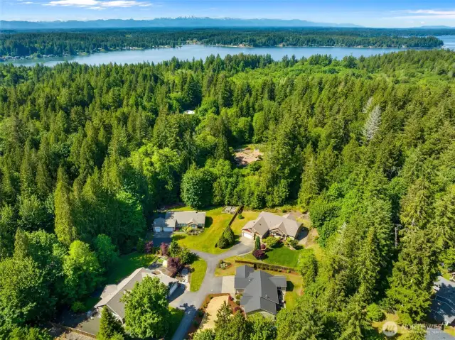 Enjoy this wonderful west Olympia location. Just steps away from popular Evergreen trails and the beach