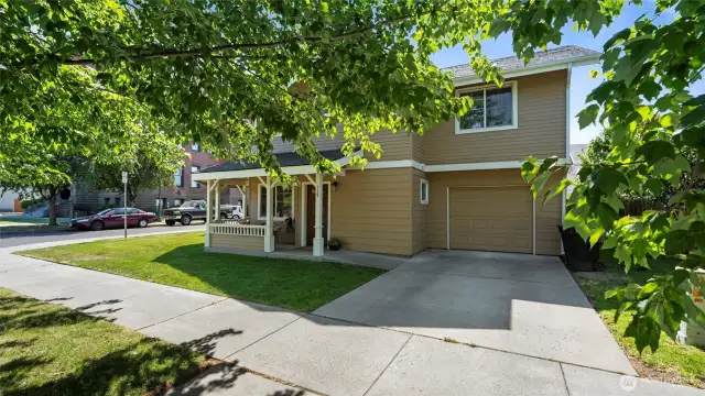 Front of house; Cayuse St