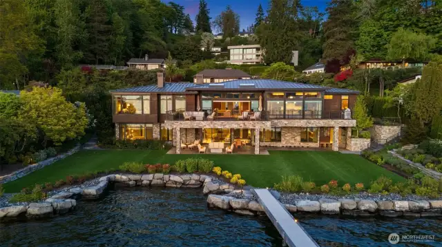 True Northwest Contemporary style, designed by Brian Brand, AIA/Principal, Baylis Architects.