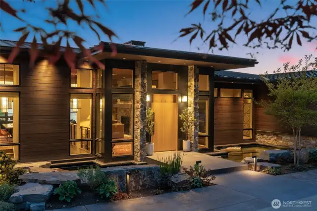 Resort like entry from the circular driveway.
