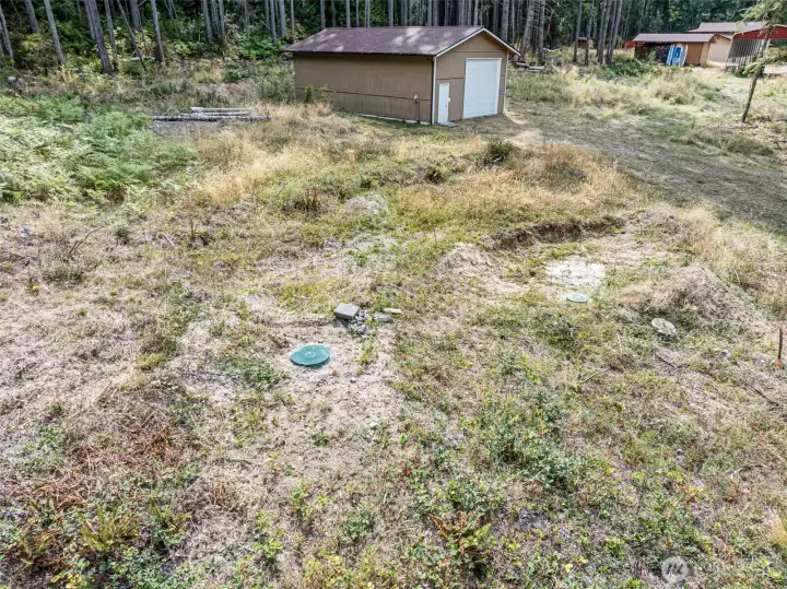 3 bedroom/2 bathroom septic, recently inspected.