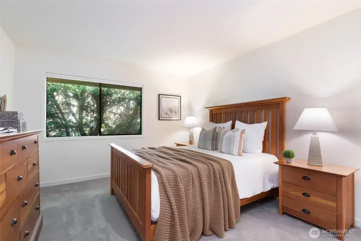 Third bedroom with territorial view