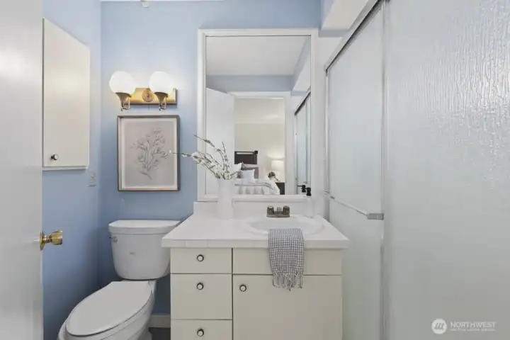 3/4 bath in primary.