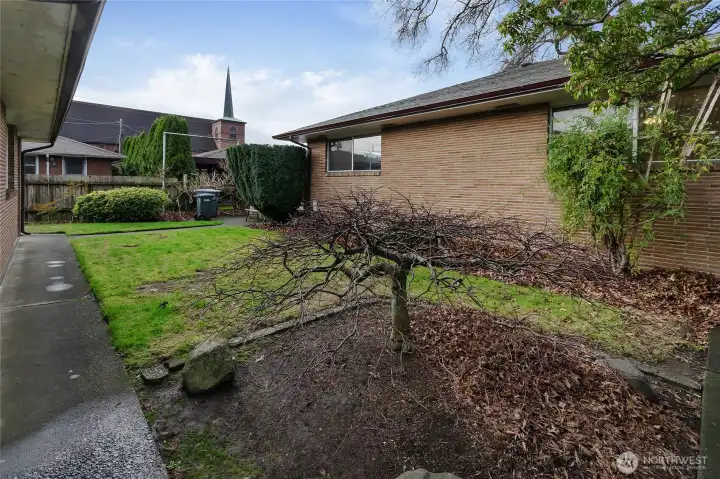 Area between main house and garage.