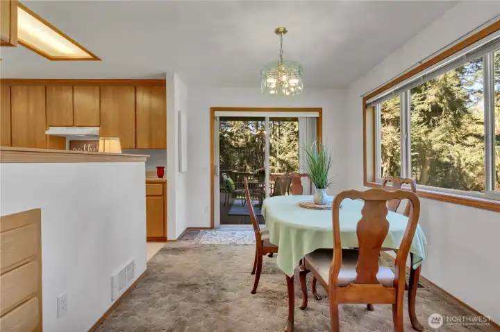 Dining Room adjoins to sitting deck