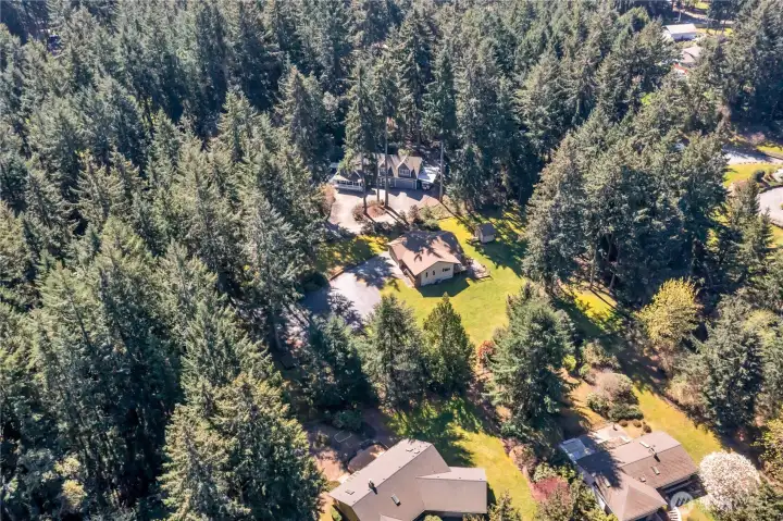 Aerial View of the house and acreage