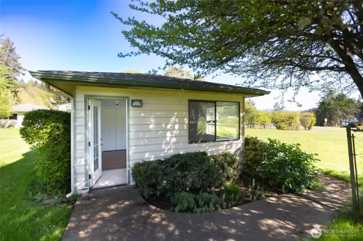Exterior entrance to bonus room.