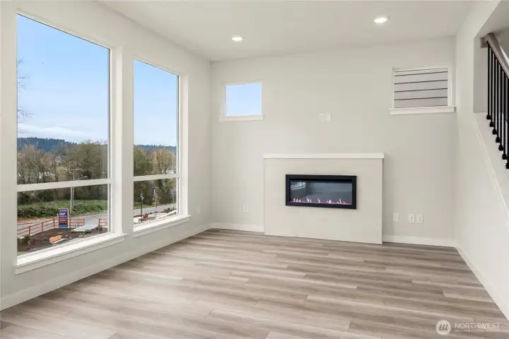Photo of same plan, different lot