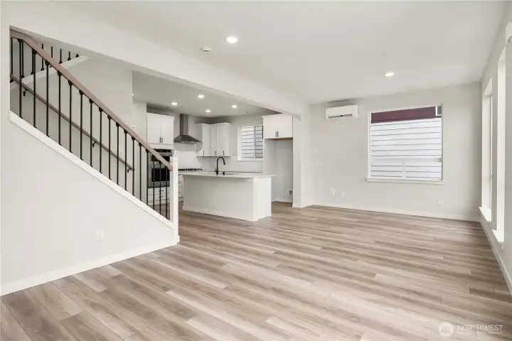 Photo of same plan, different lot