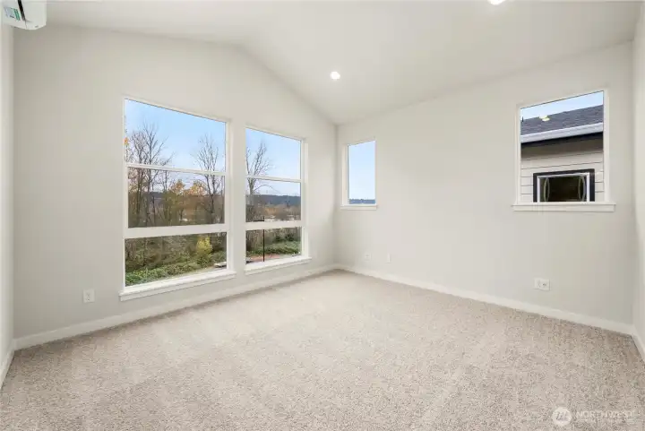 Photo of same plan, different lot
