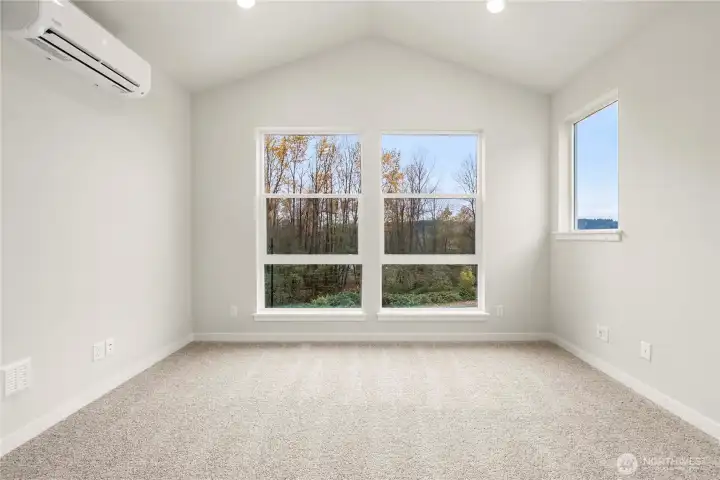 Photo of same plan, different lot