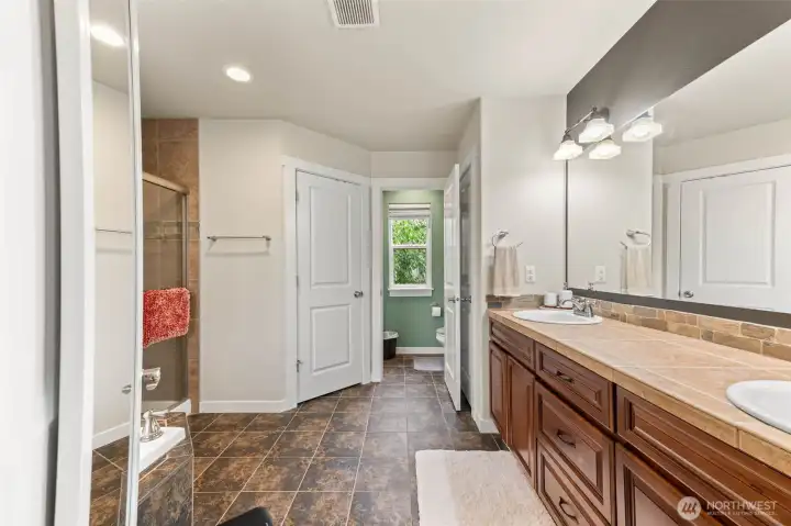 Primary Full Bath