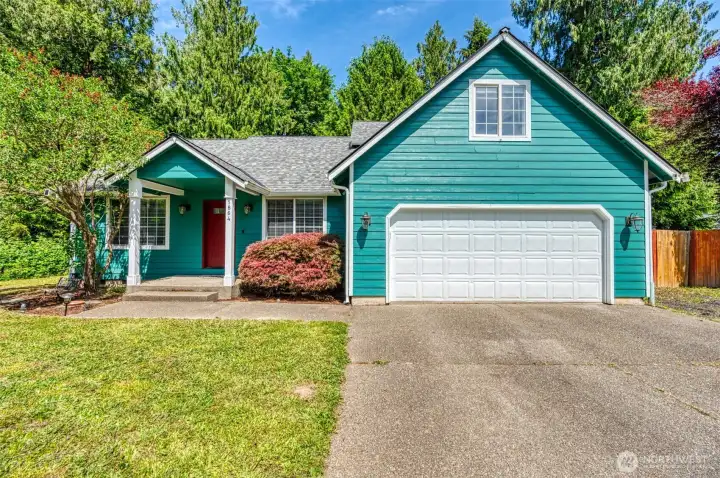 Fresh exterior paint. Fresh exterior paint.