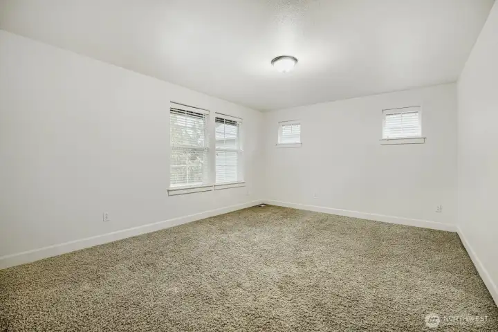 Additional bedroom. Flexible spaces ready for family, guests, hobbies, or study.