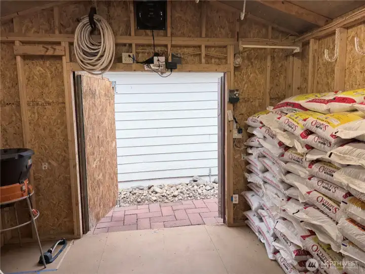 Extra bags of pellets can be included...