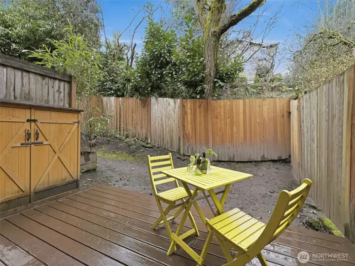 private deck private deck