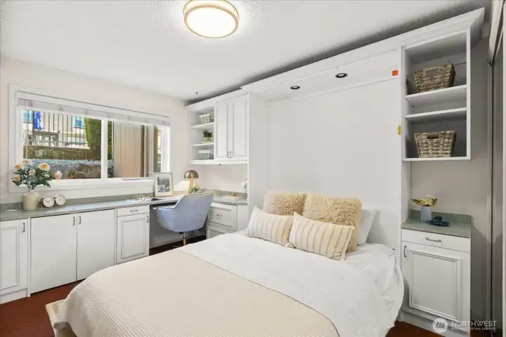 Second Bedroom with Murphy-Bed Down Second Bedroom with Murphy-Bed Down