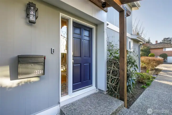 Side Entry Side Entry