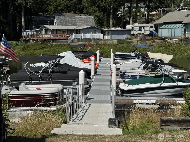 Seasonal moorage may be obtained through the HOA. Seasonal moorage may be obtained through the HOA.