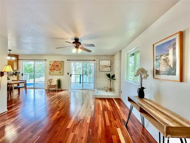 Gorgeous hardwood floors greet you as you come in the front door, but you won't notice them.  All you'll see is the view!