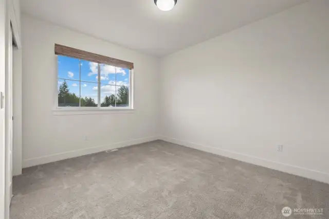 Bedroom 2, next to family room - facing the front yard