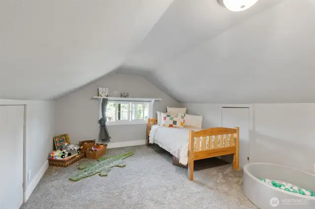 Bedroom 3 (Upper Level)