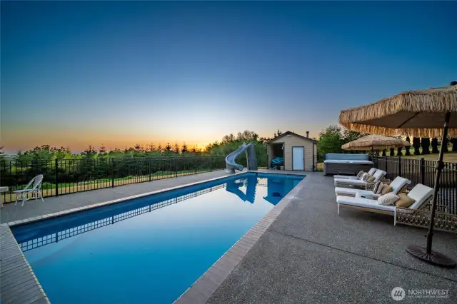 In ground pool with slide & hot-tub. Fully fenced.