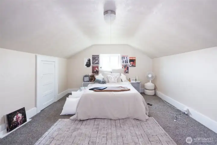 Upstairs Bedroom 3