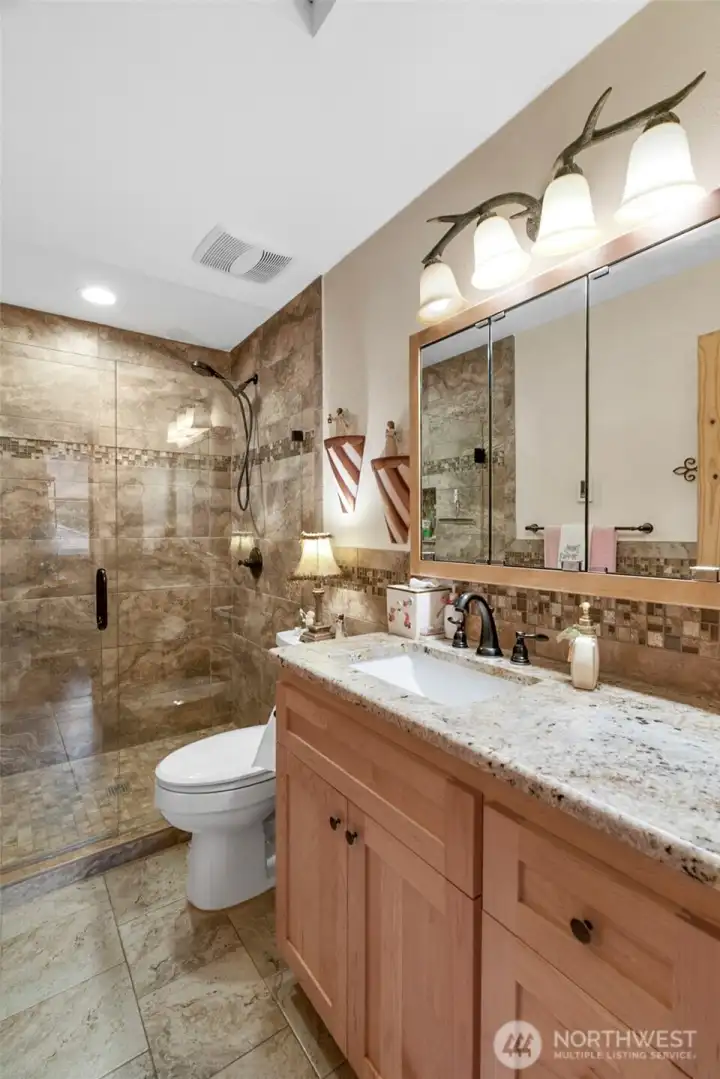 Guest house 3/4 bathroom