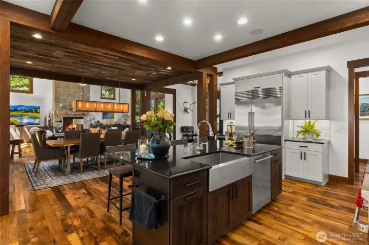 This island is ready for the after-party, complete with a Bosch dishwasher and oversized stainless steel sink. This island is ready for the after-party, complete with a Bosch dishwasher and oversized stainless steel sink.