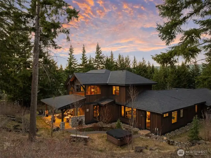 Elk Ridge Lodge is set on .84 acres of mature native landscaping, this Craig Riemer custom build is truly a masterpiece. Elk Ridge Lodge is set on .84 acres of mature native landscaping, this Craig Riemer custom build is truly a masterpiece.