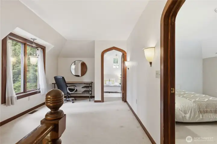 Upstairs hallway, with great nook for a desk