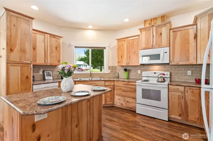 Room for 2-3 barstools on the island.