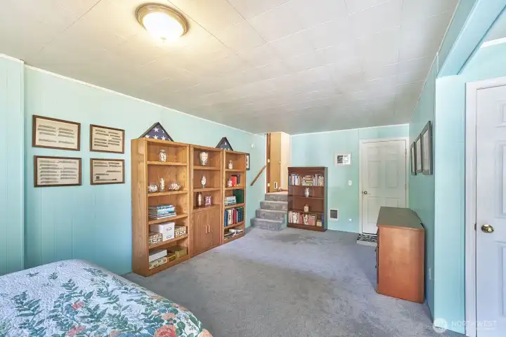 This large room can have so many uses. Direct access to garage from here
