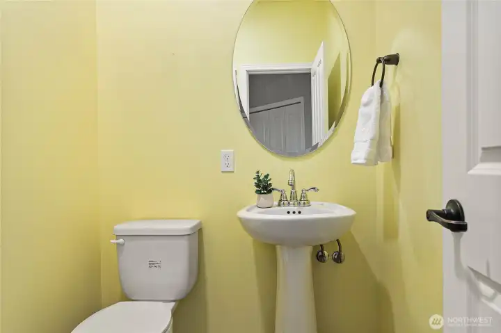 Guest bathroom just off the living room