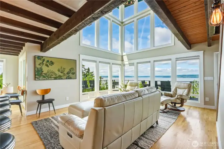 Floor To Ceiling Windows