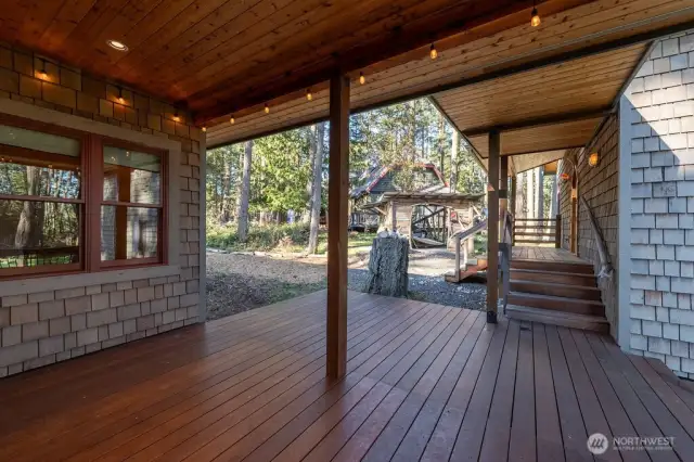 Deck between main house and ADU