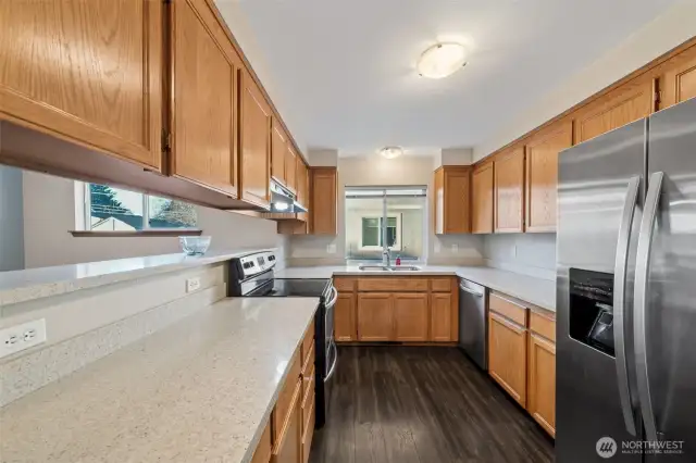 Lots of counter space in this kitchen!